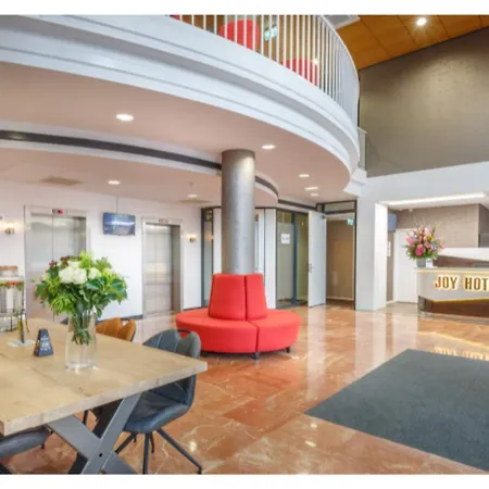 Hotel Joy 3*
