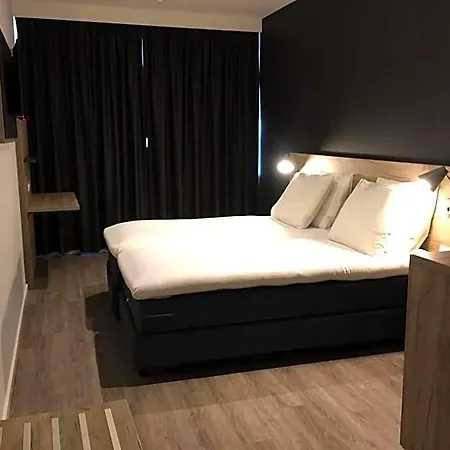 Hotell Joy 3*